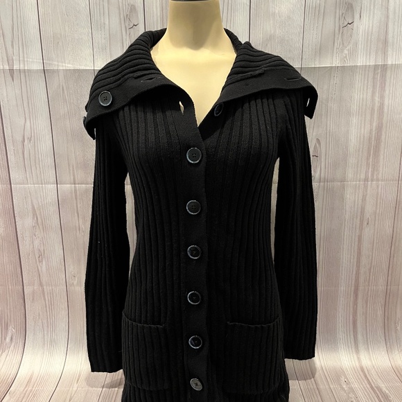 Banana Republic Long Sweater - Picture 1 of 3